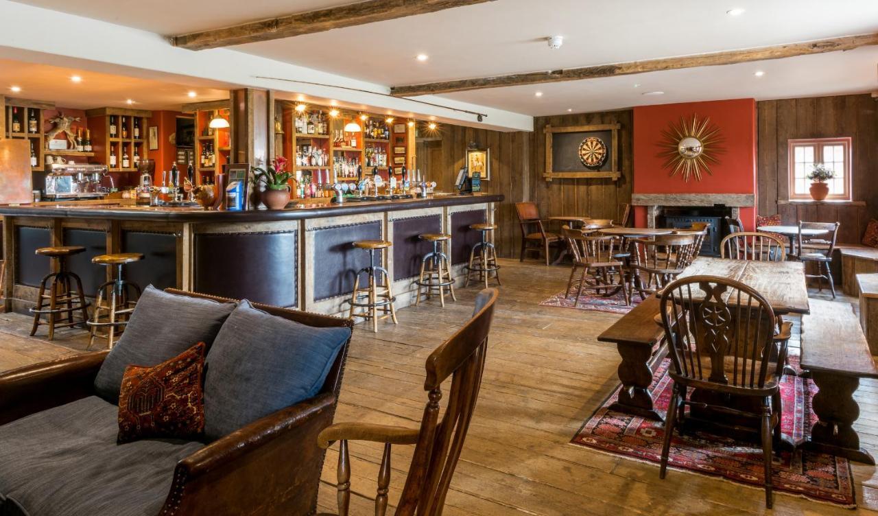 The Brisley Bell Hotel Buitenkant foto