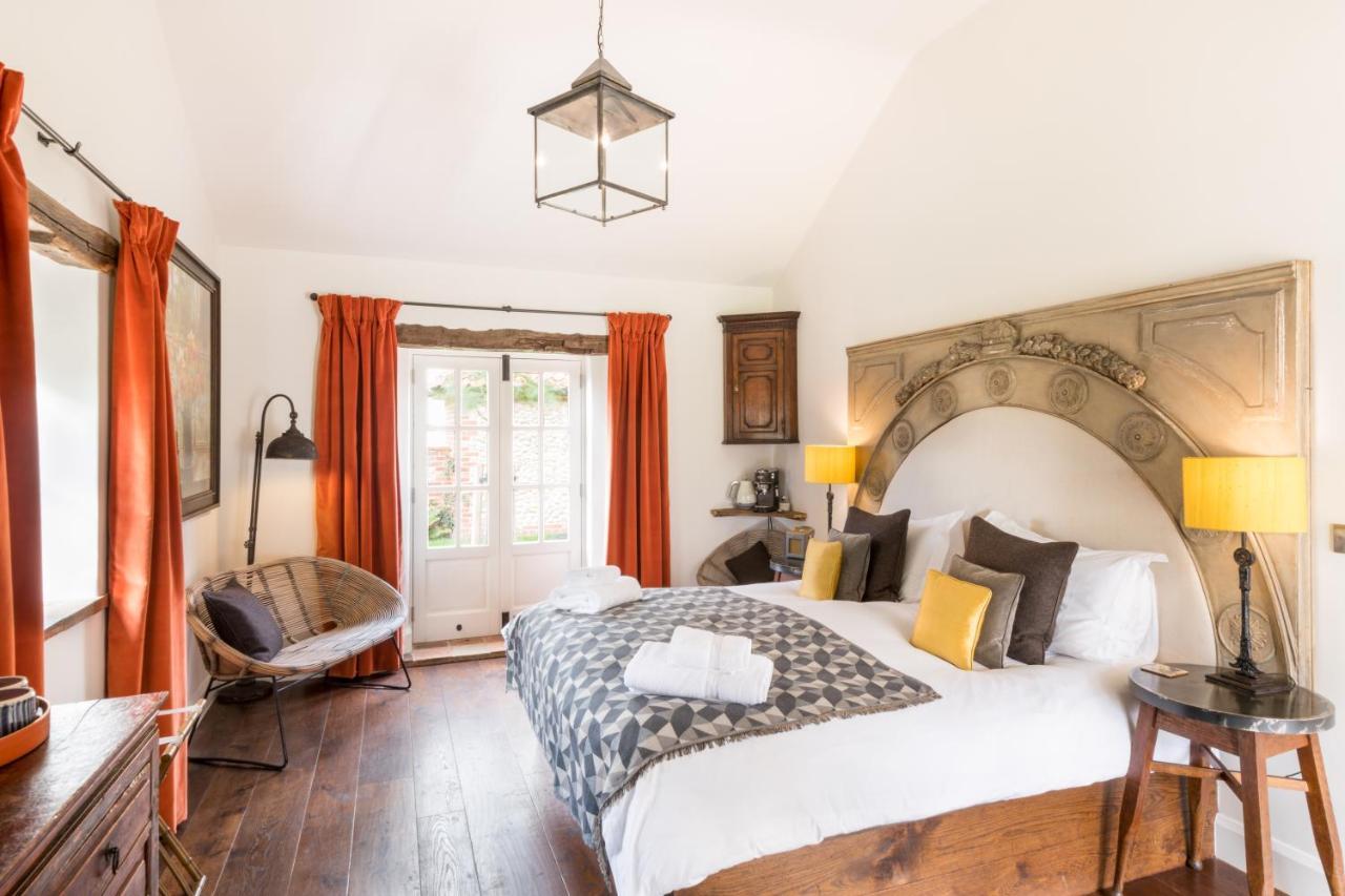 The Brisley Bell Hotel Buitenkant foto