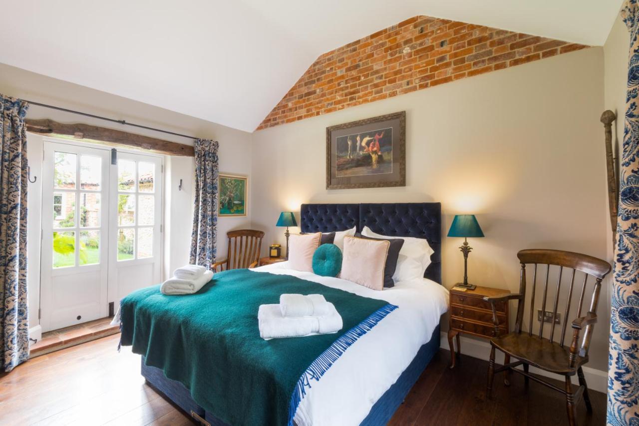 The Brisley Bell Hotel Buitenkant foto