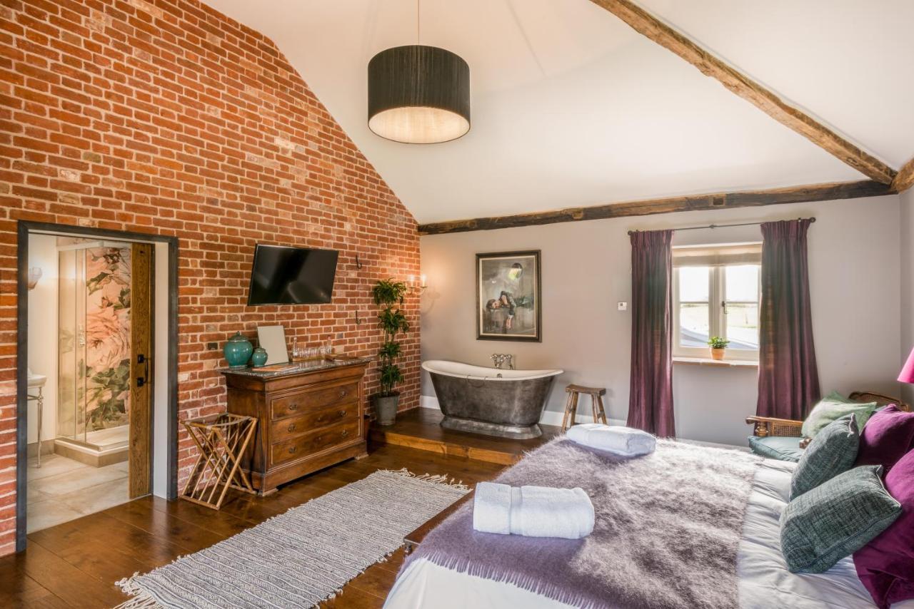 The Brisley Bell Hotel Buitenkant foto